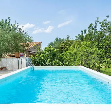 Villa Casa En Olivera A 3 Km De La Costa El Perello (Catalonia)